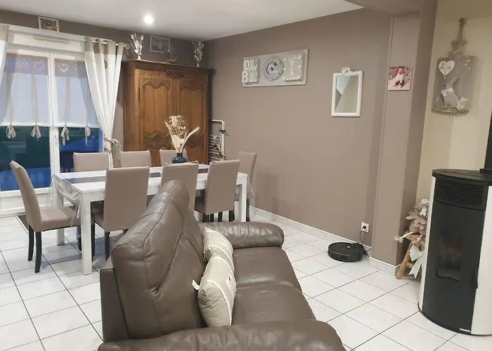 Dom wakacyjny Cosy Maison Honfleur 2 Parking Jardin Et Jacuzzi La Rivière-Saint-Sauveur